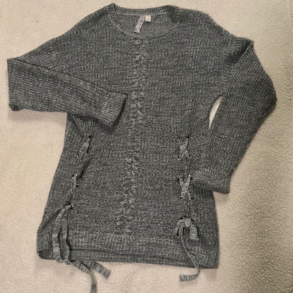 Francescas Acrylic Sweater. Cute tie detail. Med.
